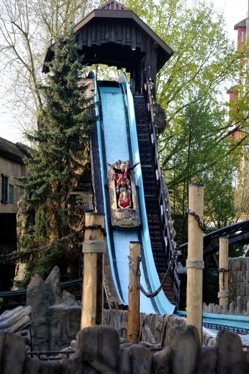 Ripsaw Falls Europa Park And Backward Drops Part 5 Of Our Log